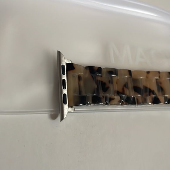 Apple Watch Strap - Picture 2 of 4